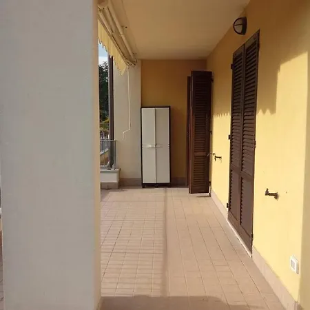 Lägenhet Piscina Sirolo Vicino Al Mare Con Terrazza